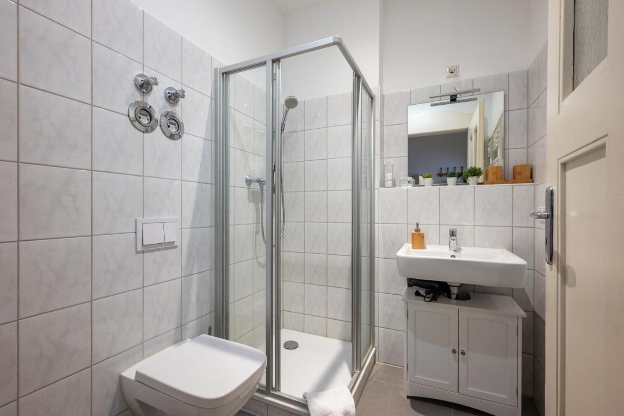 Arbio I Retro Apart Near Leipzig Hauptbahnhof Eksteriør bilde