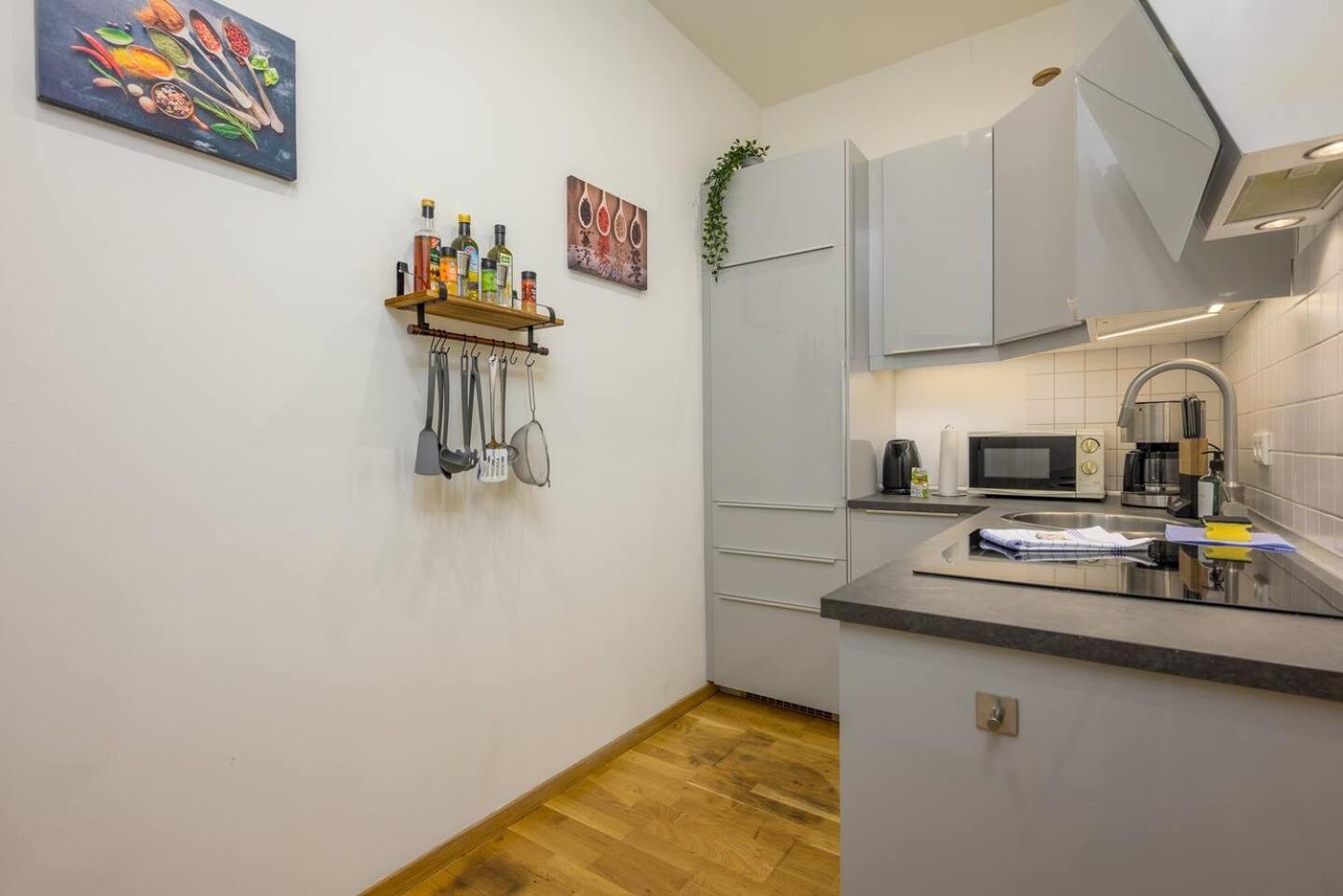 Arbio I Retro Apart Near Leipzig Hauptbahnhof Eksteriør bilde